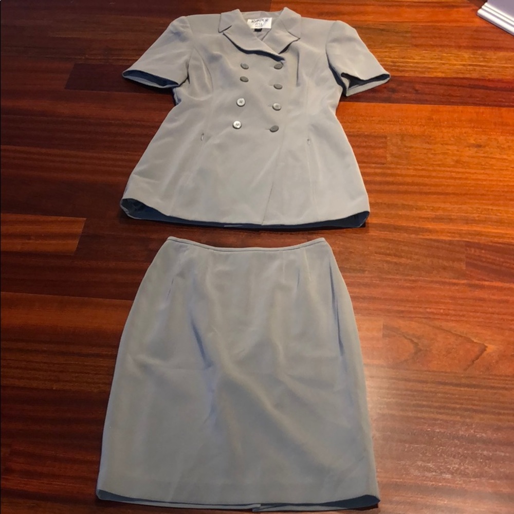 Kasper suit